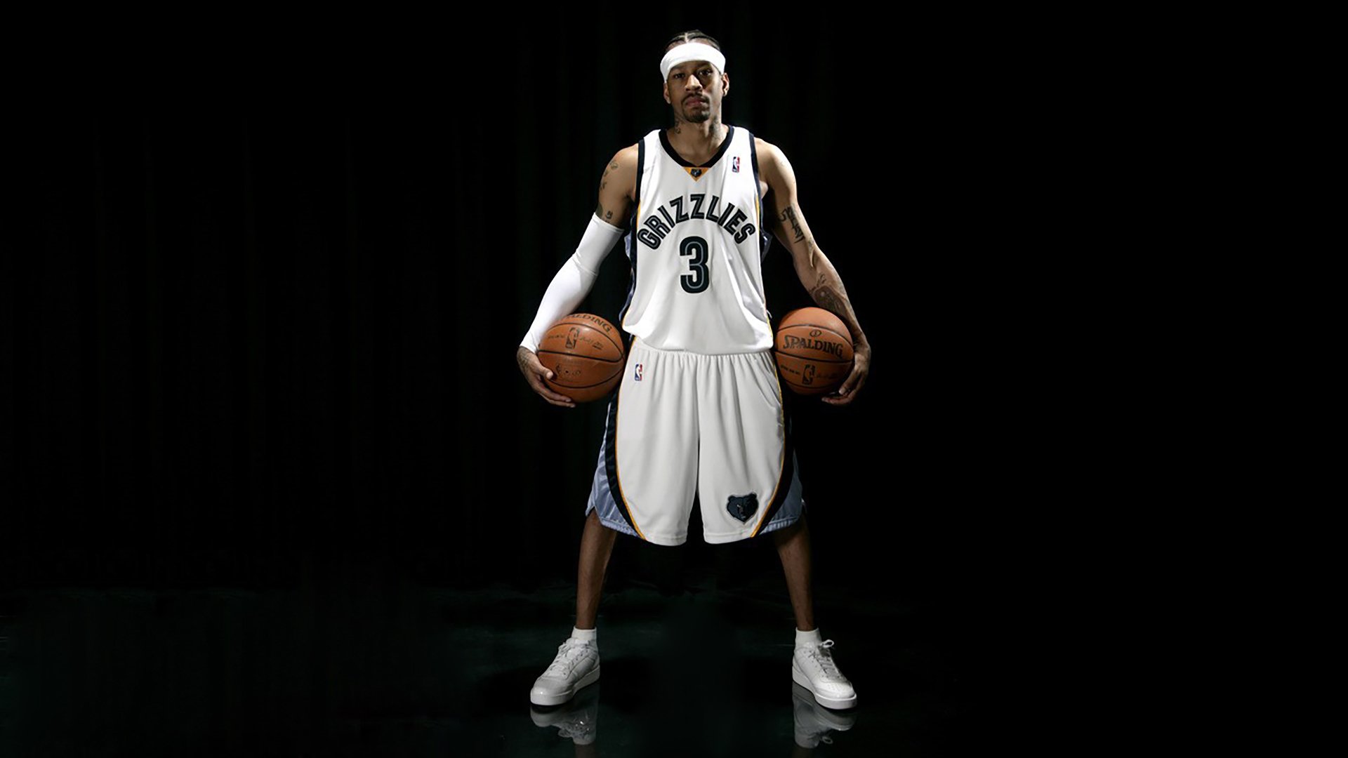 爱游戏体育客户端-费耶诺德跨界备战NBA？瓦伦西亚争议造点，凯恩三场连斩引爆冷门
